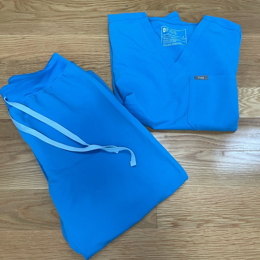 Figs capri blue scrubs set
